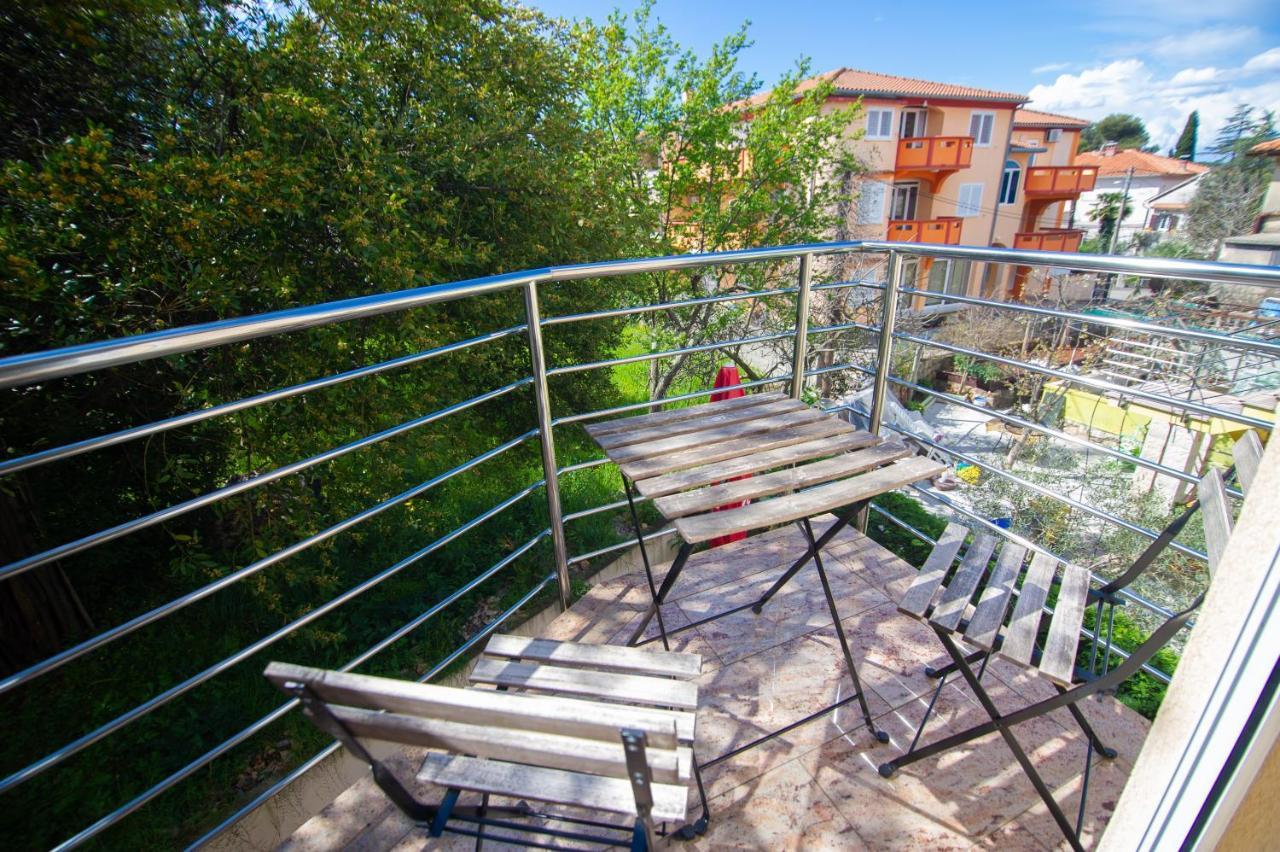 Apartment Davor Malinska Esterno foto