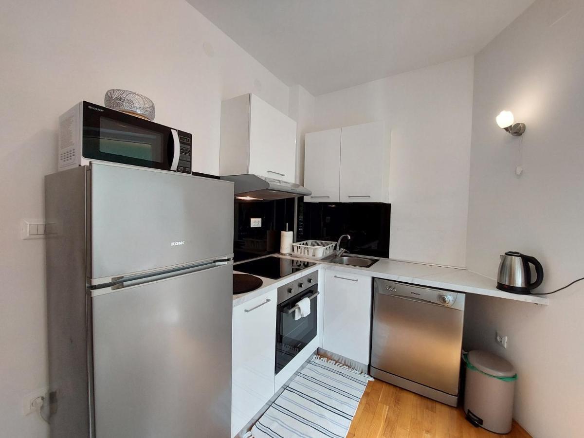 Apartment Davor Malinska Esterno foto